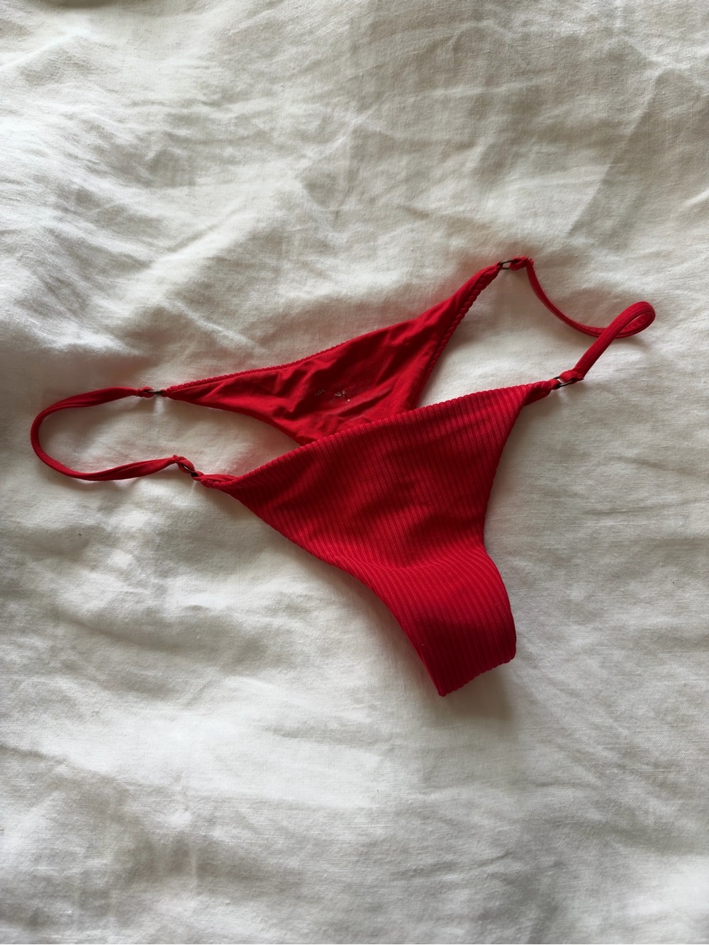 Frankies Bikinis Red Ribbed Thong Bikini Bottom โ Size Small